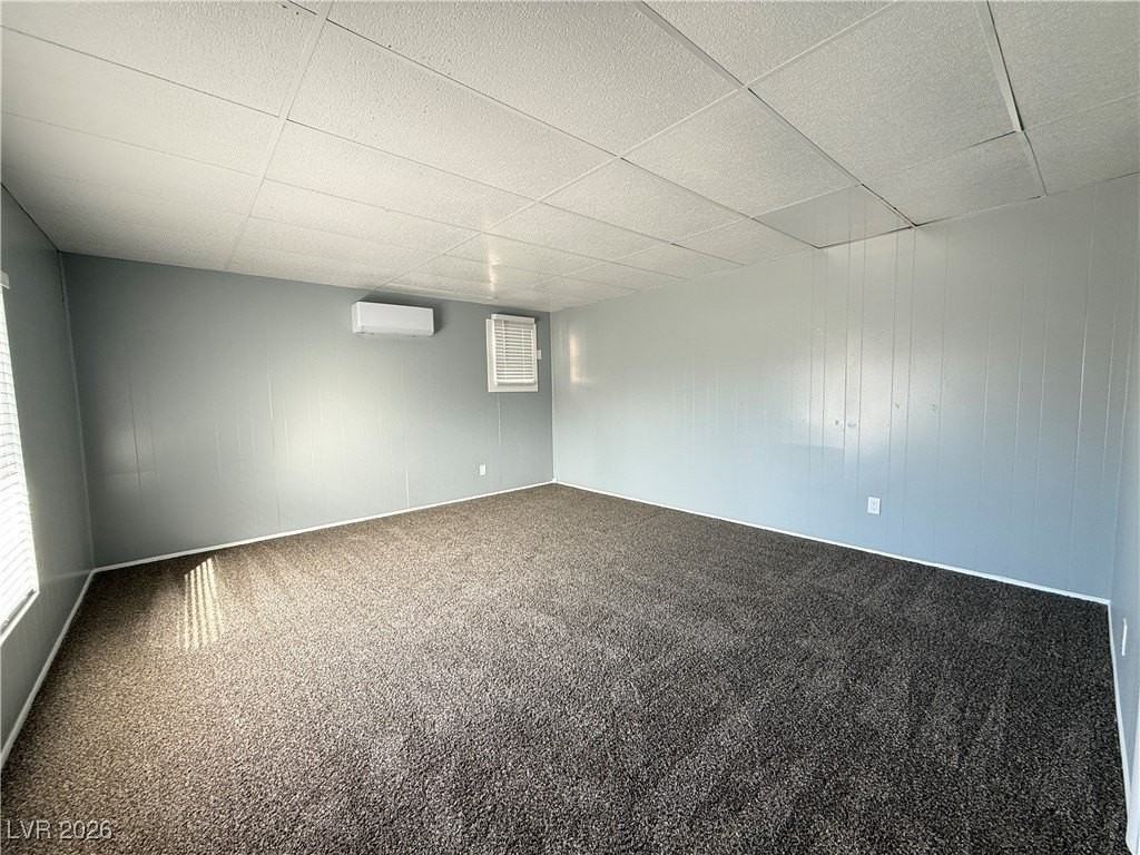 212 Orchid Dr - Photo 3 of 17