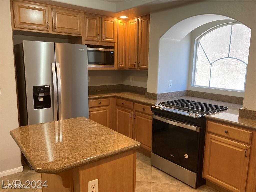 843 Trout Stream Ct - Photo 4 of 43