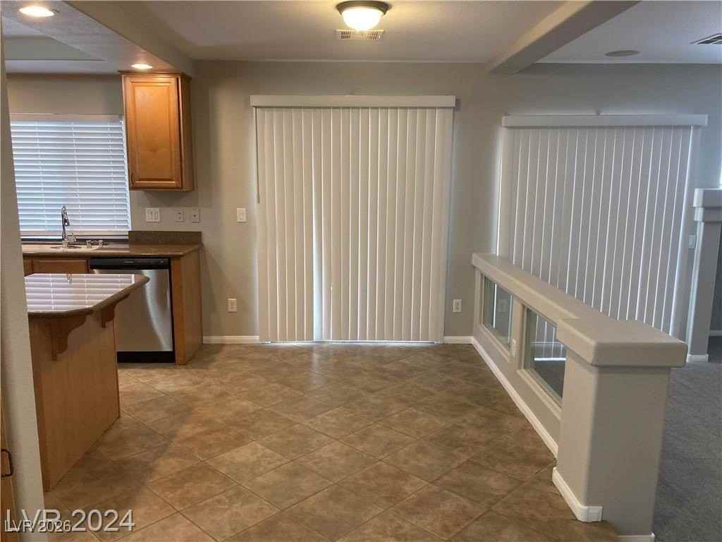 843 Trout Stream Ct - Photo 6 of 43