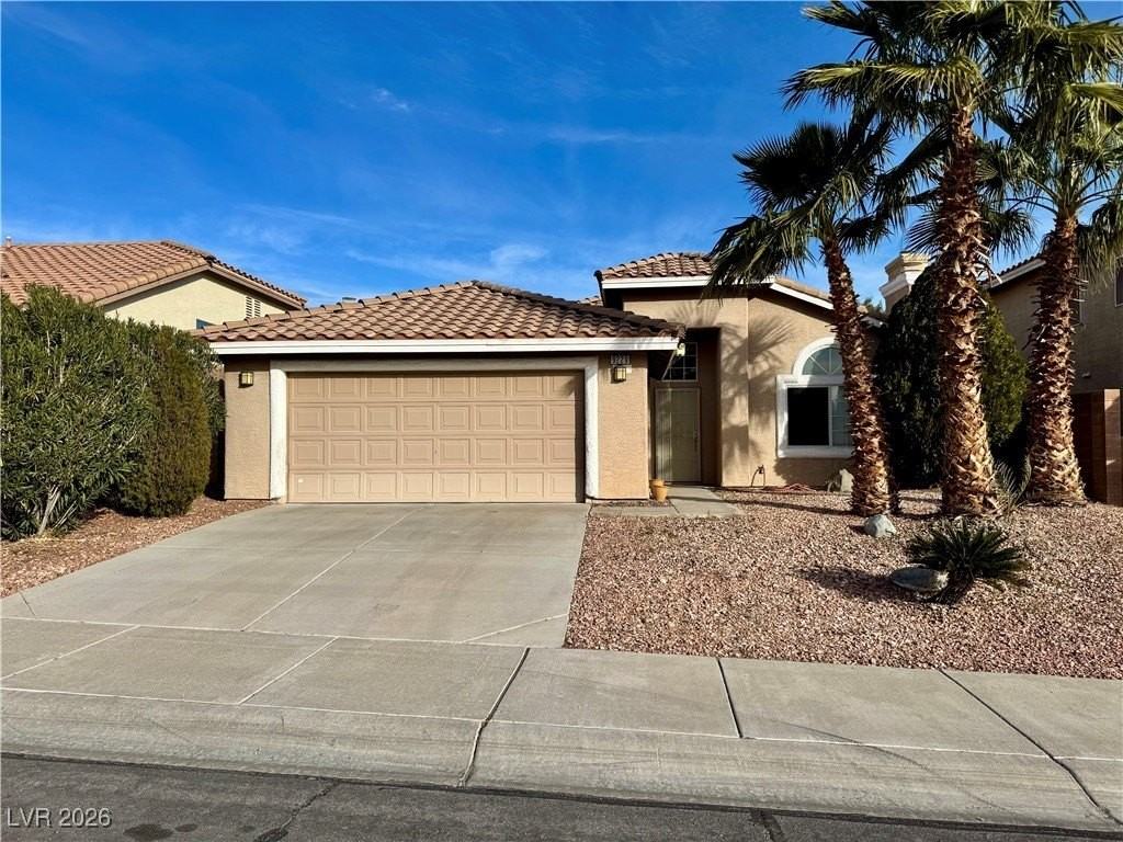 9220 Estrada Ave - Photo 2 of 16