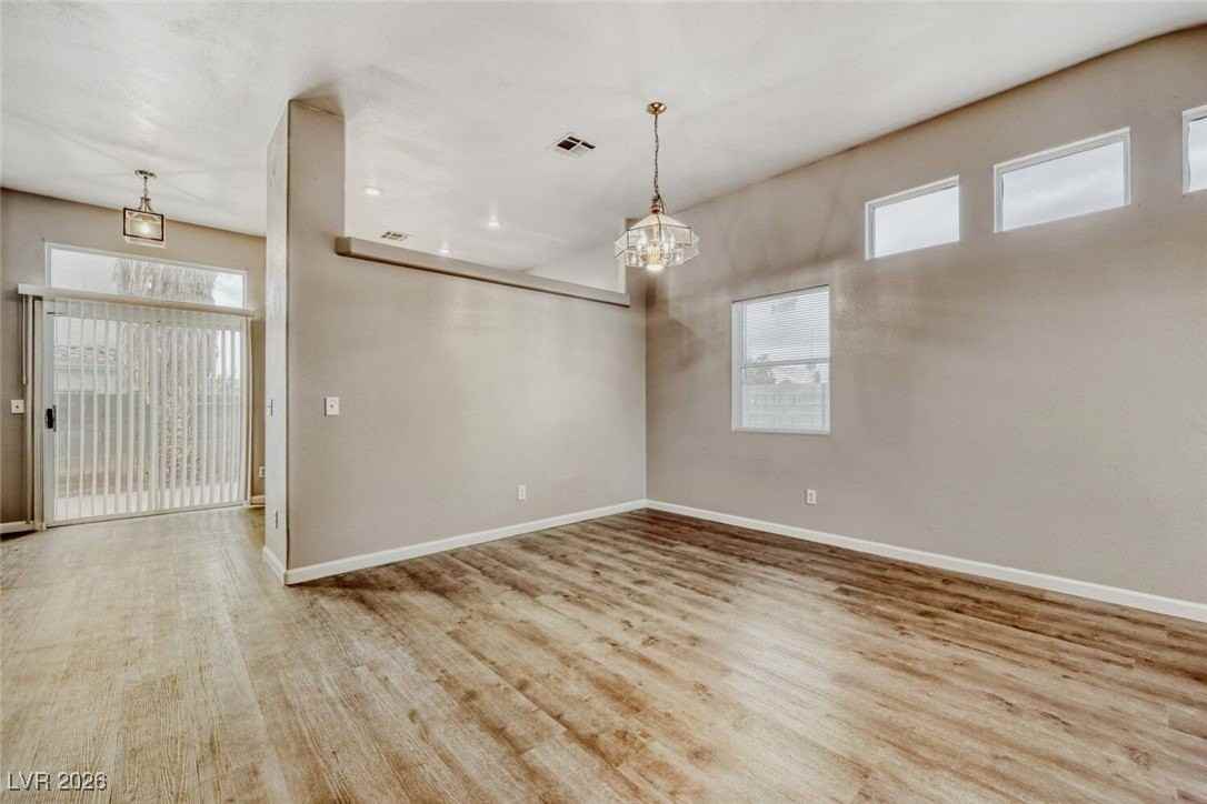 3011 Beaufort Ct - Photo 3 of 16