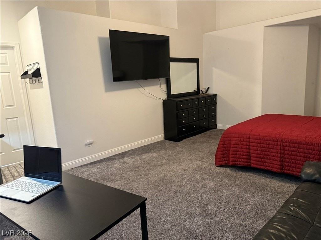 2749 Canarsy Ct #2B - Photo 4 of 35