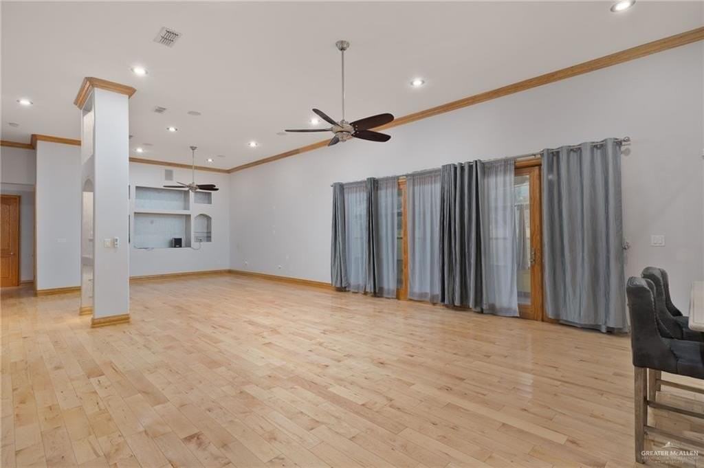 10201 N Ware Rd - Photo 6 of 41