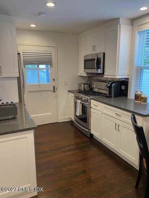 60 Oak Ridge St #2N - Photo 6 of 14