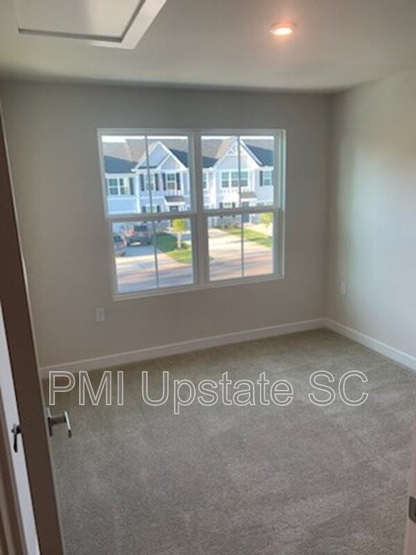 413 Camarillo Ln - Photo 5 of 8