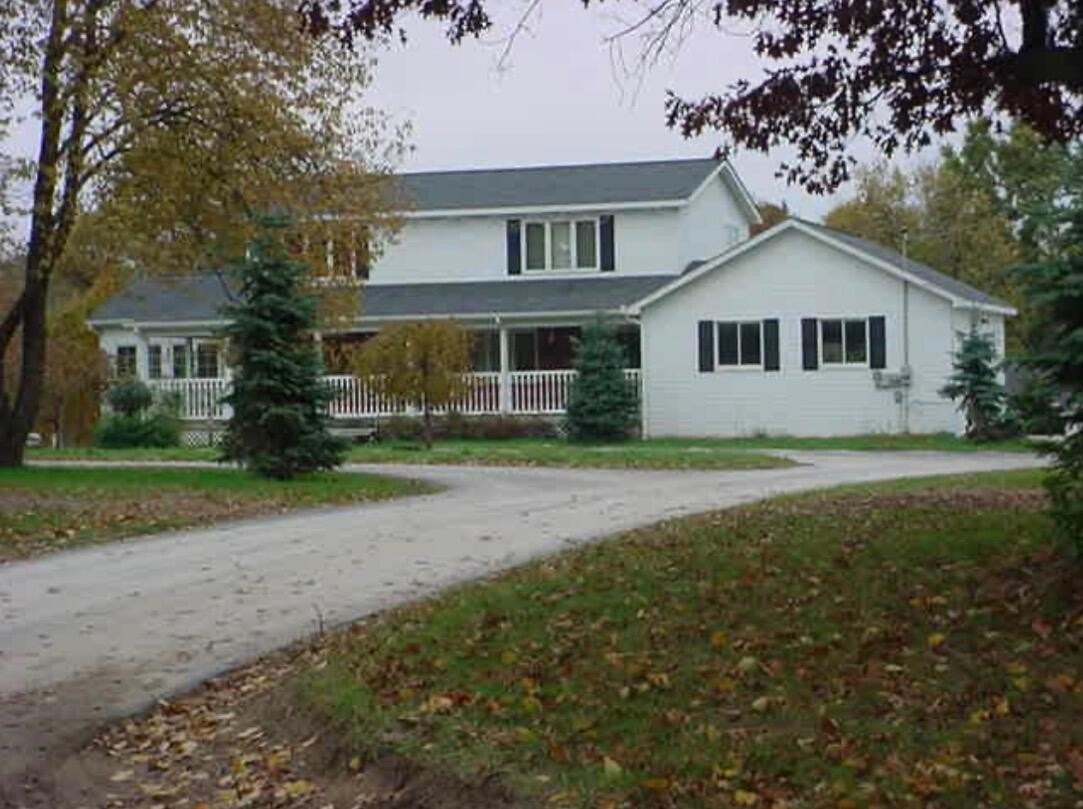 12202 Larkins Rd - Photo 2 of 9