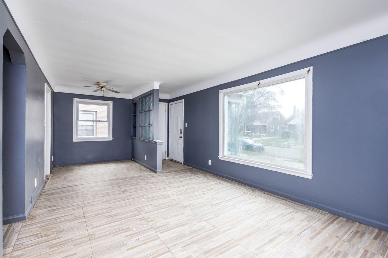 20267 Ashton Ave - Photo 5 of 15