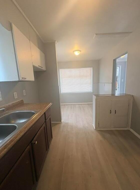 15466 Kentfield St - Photo 6 of 9