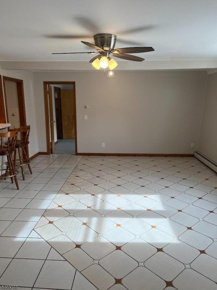 192 Market St #2 - Photo 2 of 17