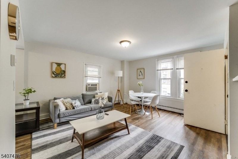 18 Jersey St #20B - Photo 3 of 19