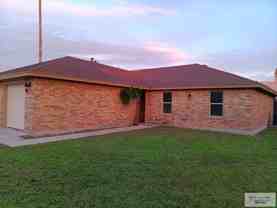 910 Live Oak Cir #A - Photo 1 of 1