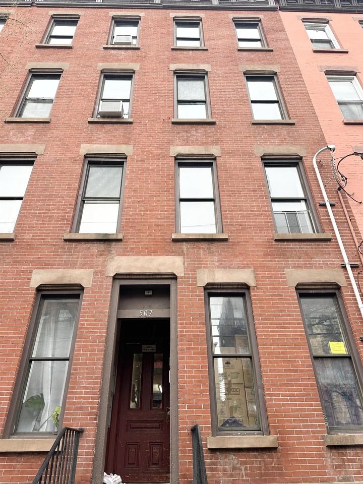 507 Jersey Ave #3 - Photo 3 of 17