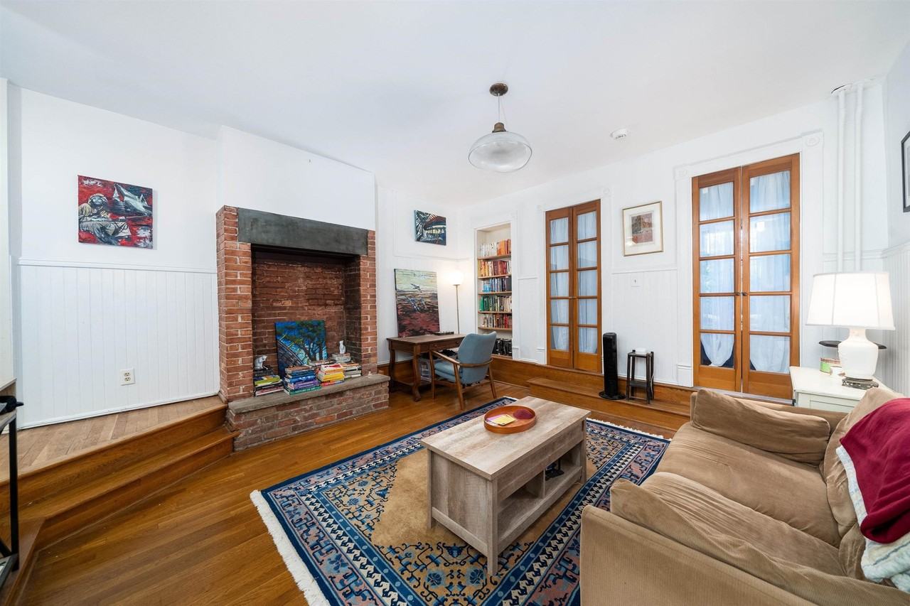 446 Jersey Ave #1 - Photo 3 of 13