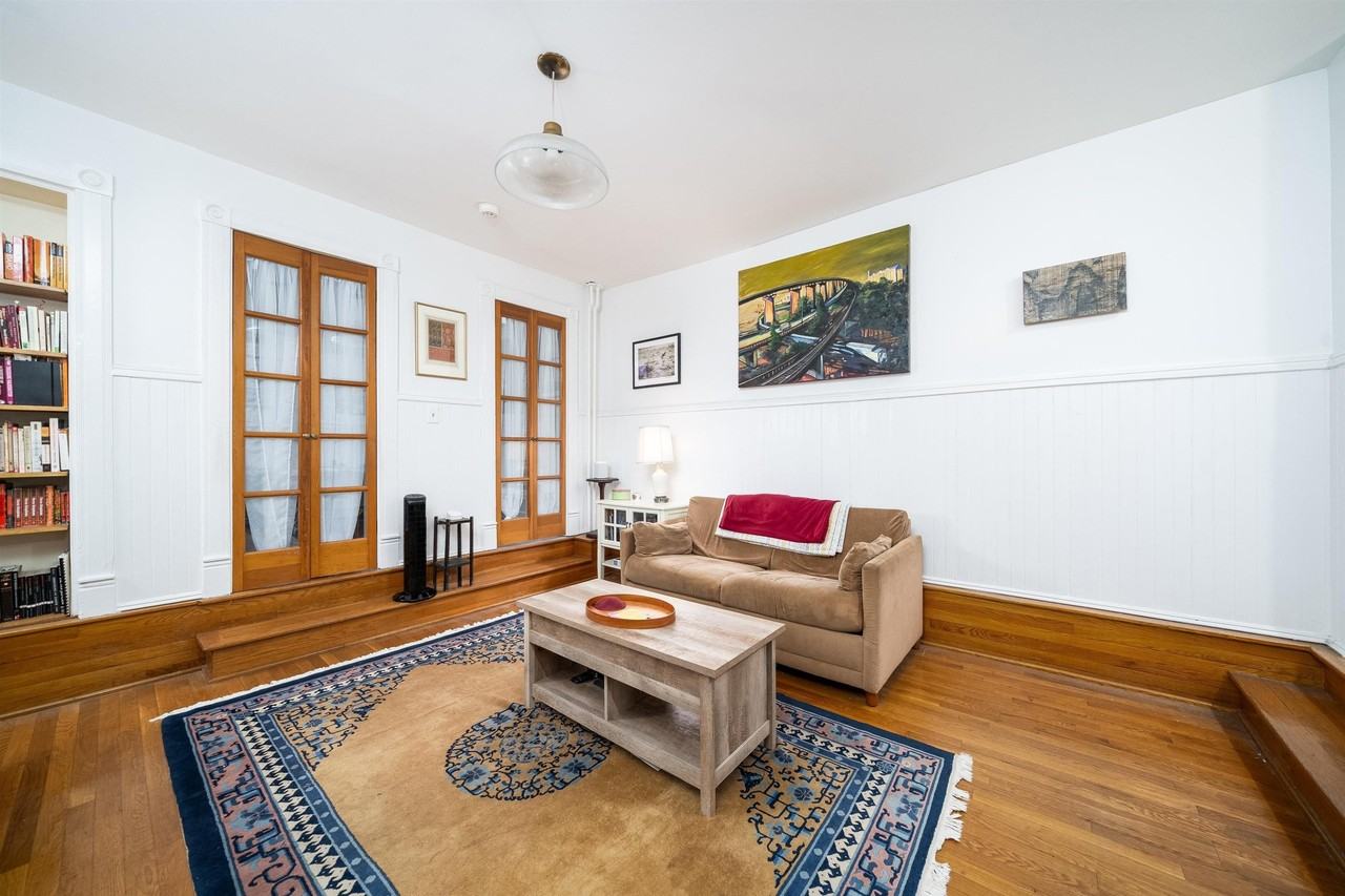 446 Jersey Ave #1 - Photo 4 of 13