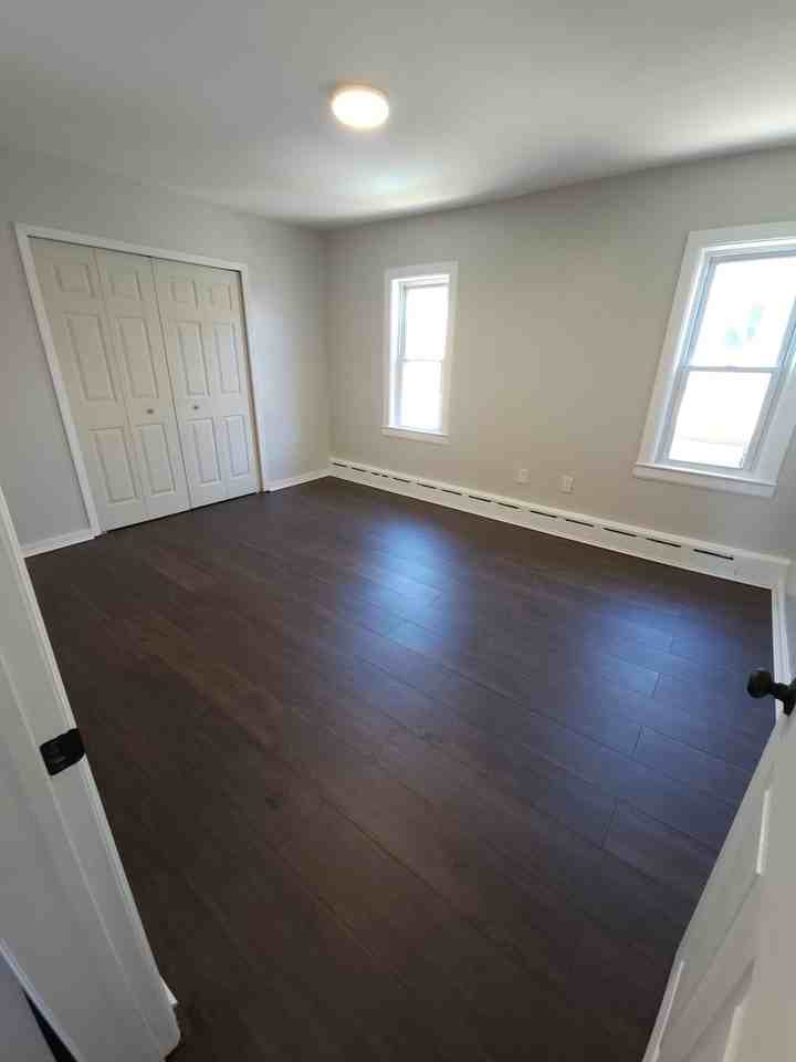 21 Avenue D #2 - Photo 5 of 7