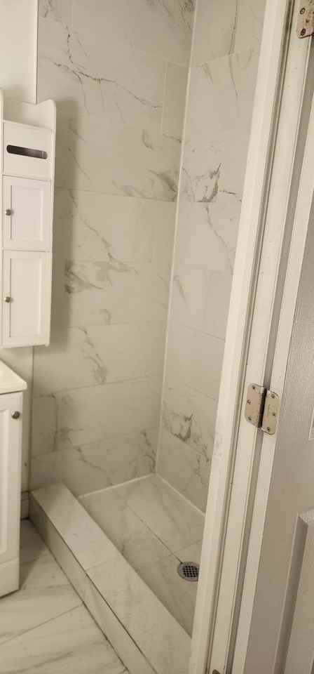 325 37th St #2 - Photo 6 of 6