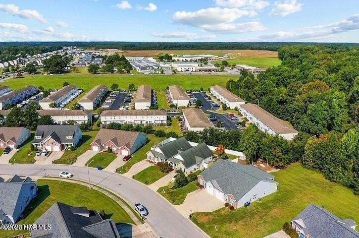 2516 Brookville Dr Unit B #B - Photo 2 of 14