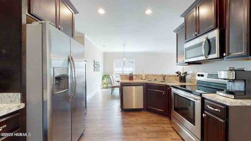 2516 Brookville Dr Unit B #B - Photo 7 of 14