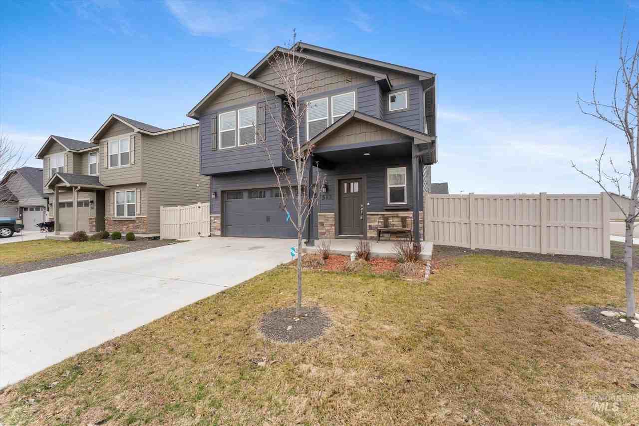 513 Stanley Lake St - Photo 2 of 35