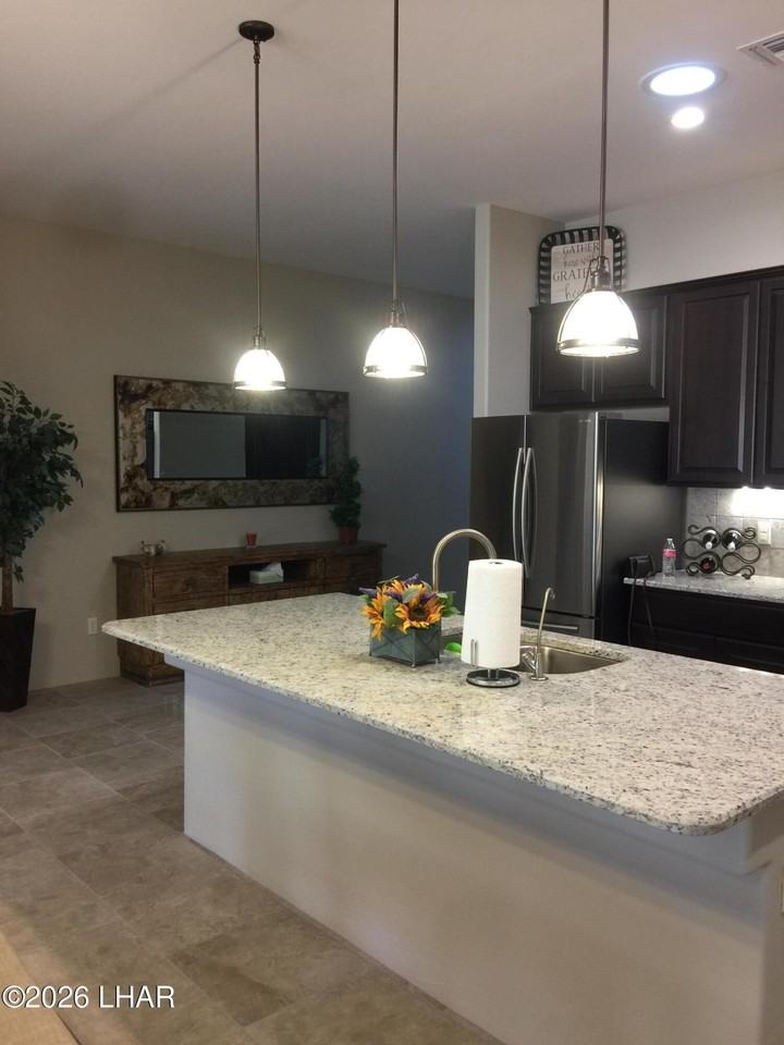 1784 E Savannah Bnd - Photo 5 of 15