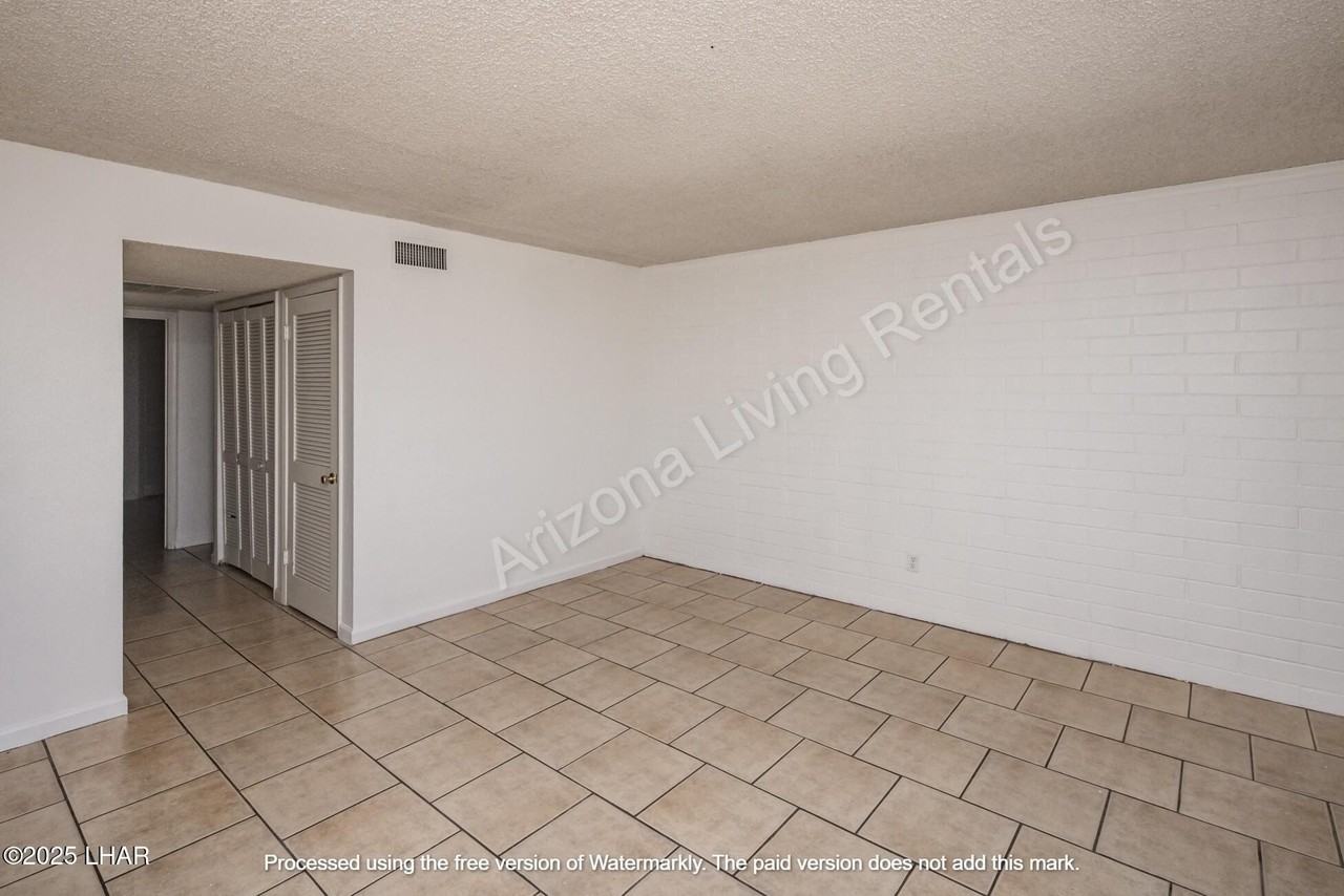 2241 Sandwood Dr Apt 2 #2 - Photo 7 of 23