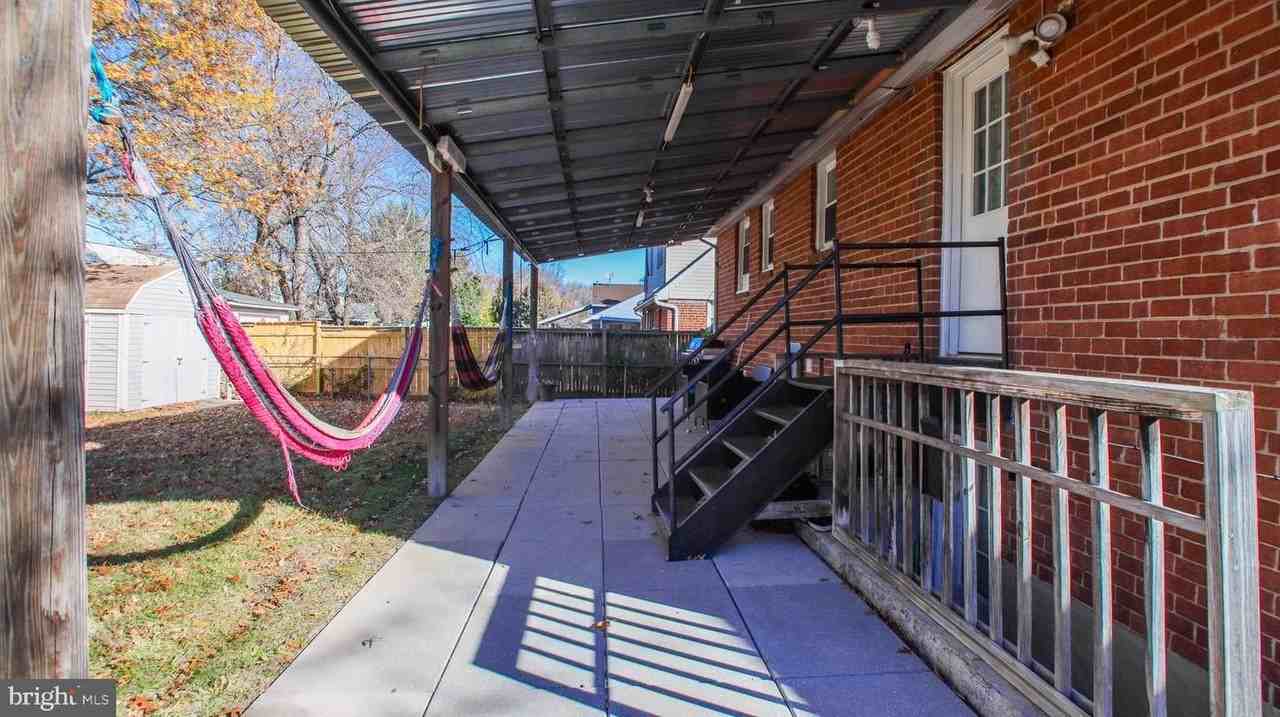 5804 Runford Dr - Photo 2 of 19