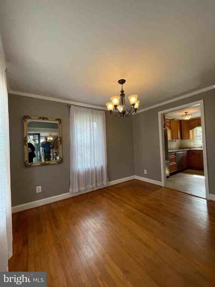 7007 Grove Rd - Photo 6 of 15