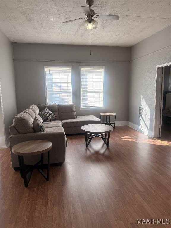 16 Paxton Dr - Photo 3 of 11