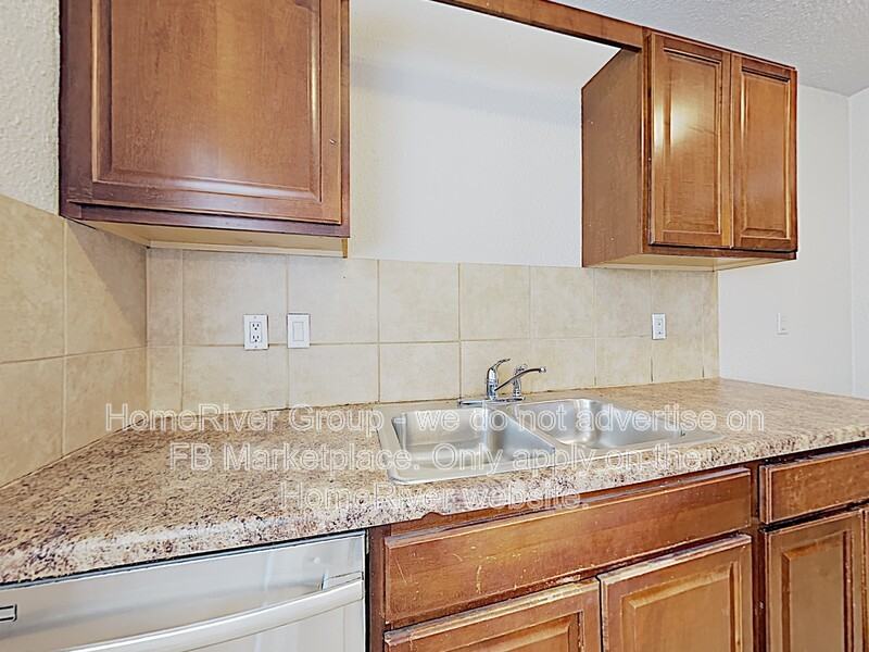 523 English Oak Dr - Photo 4 of 22