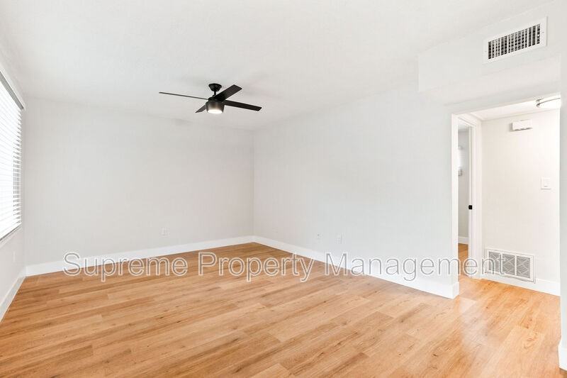 300 S Nimbus Ave - Photo 5 of 12