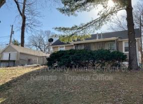 9419 E 14th St S - Photo 1 of 1