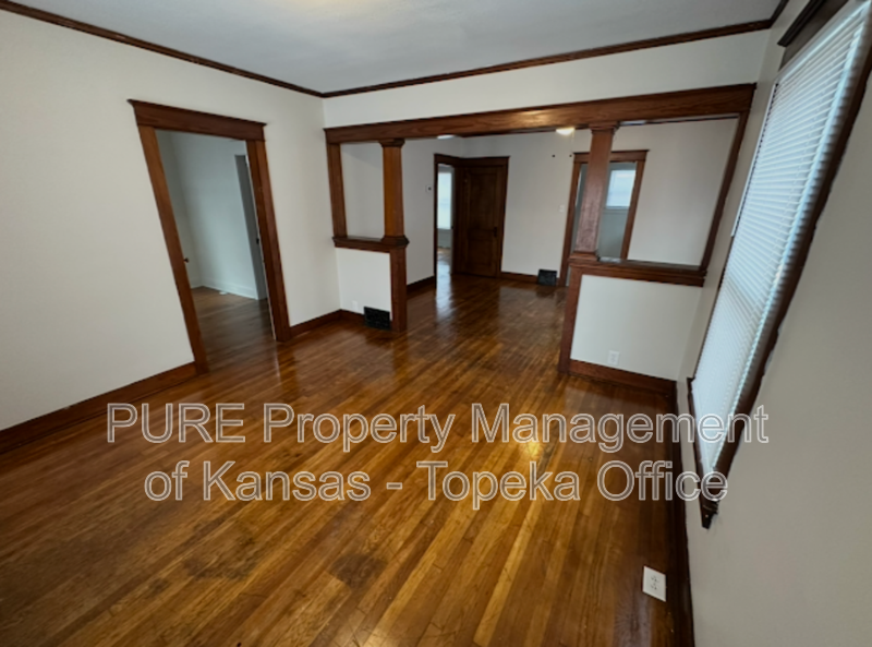 939 Sw Jewell Ave - Photo 3 of 16