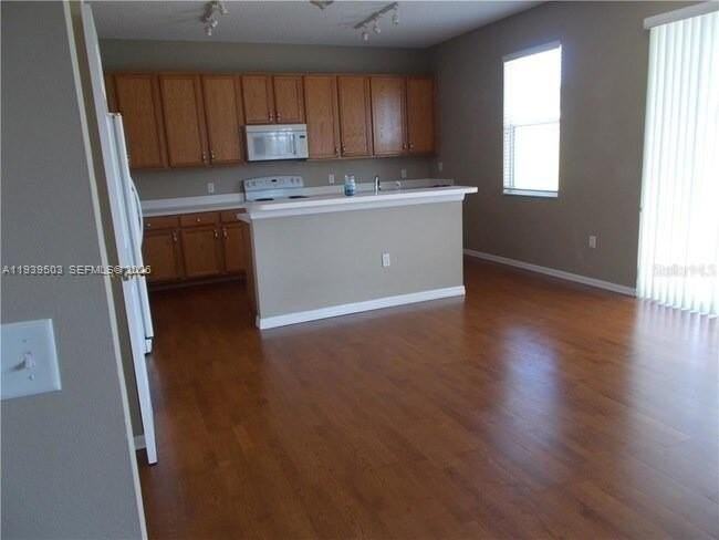 154 Canna Dr - Photo 5 of 18