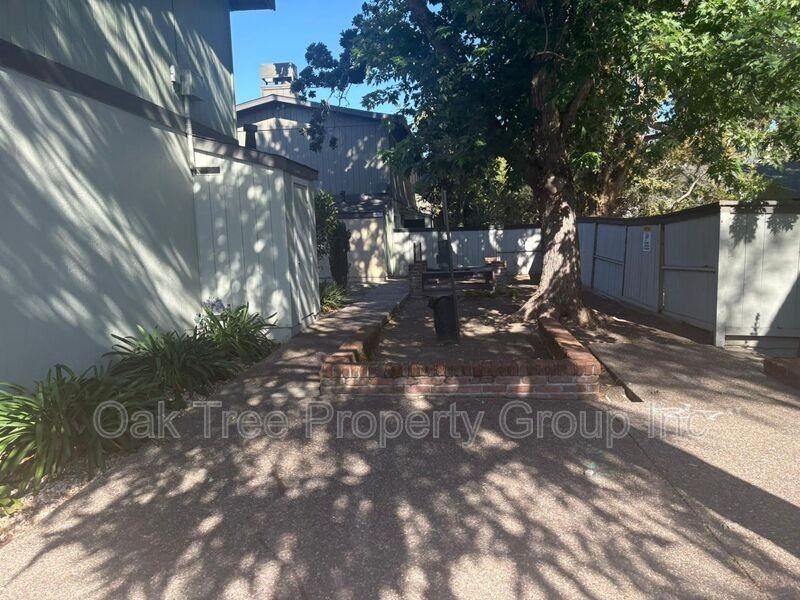 623 F St #8 - Photo 5 of 14