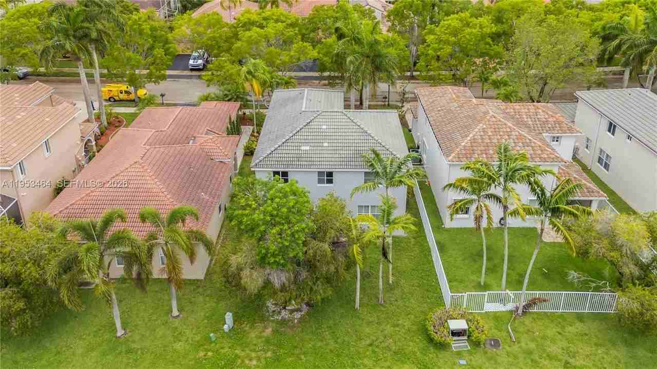 1042 Bluewood Ter #1042 - Photo 2 of 45