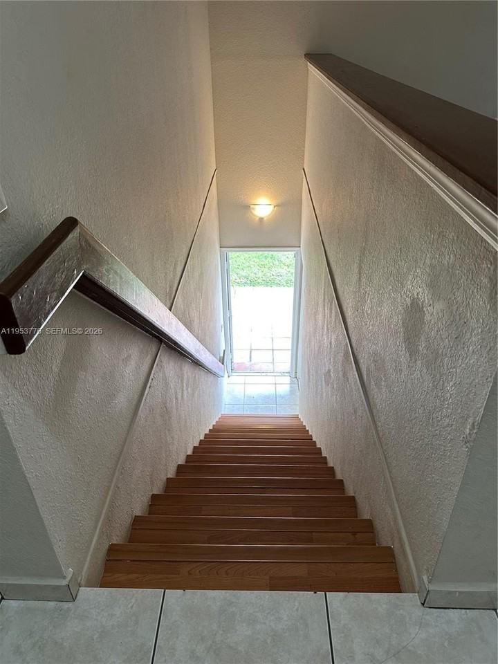 7549 Nw 175th St #7549 - Photo 6 of 32