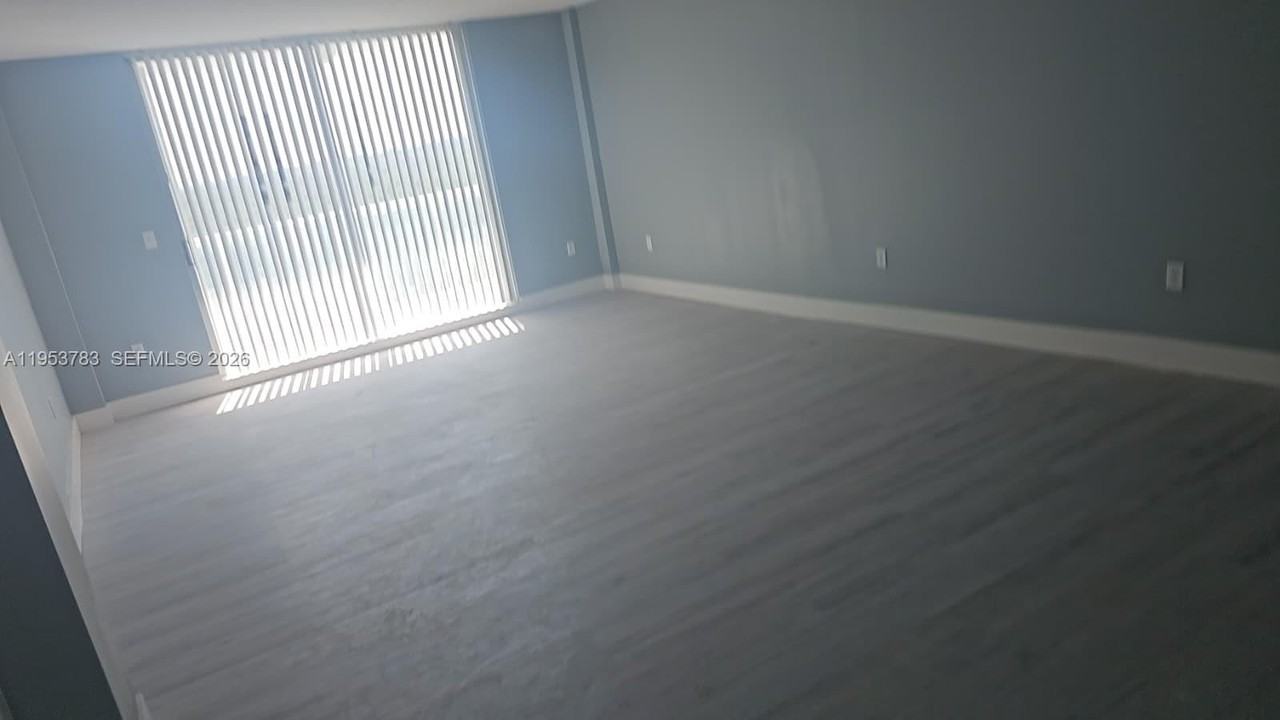 7692 Nw 178th Ter #7692 - Photo 2 of 10