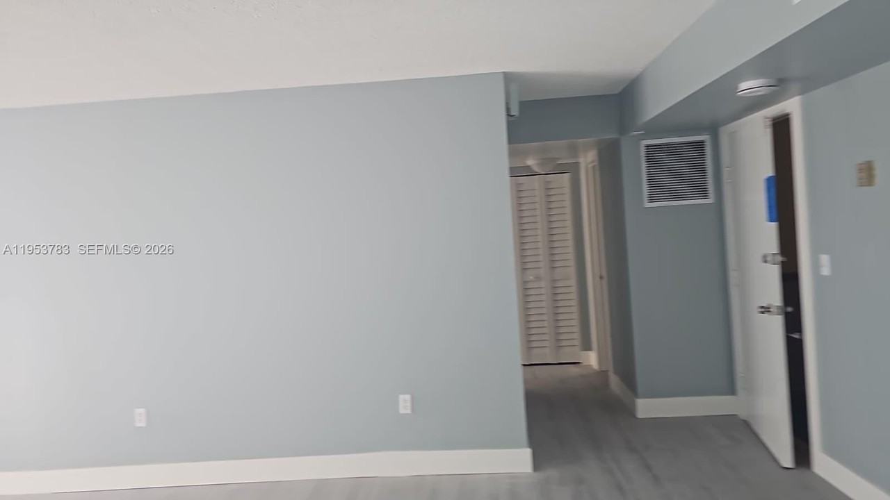 7692 Nw 178th Ter #7692 - Photo 6 of 10