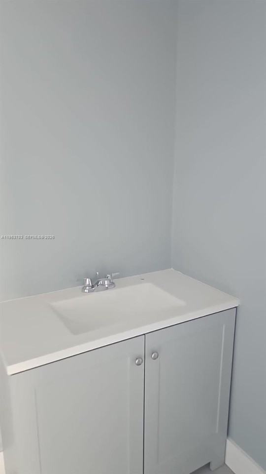 7692 Nw 178th Ter #7692 - Photo 7 of 10