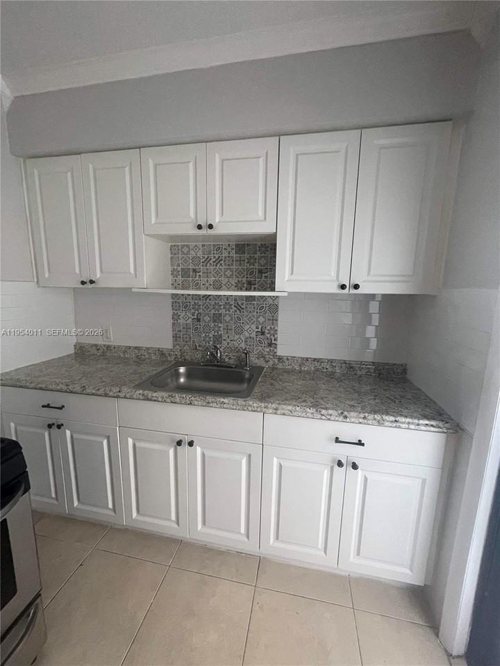 790 Ne 122nd St #1 - Photo 2 of 10