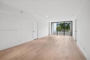 20225 Ne 34th Ct #312 - Photo 1 of 1