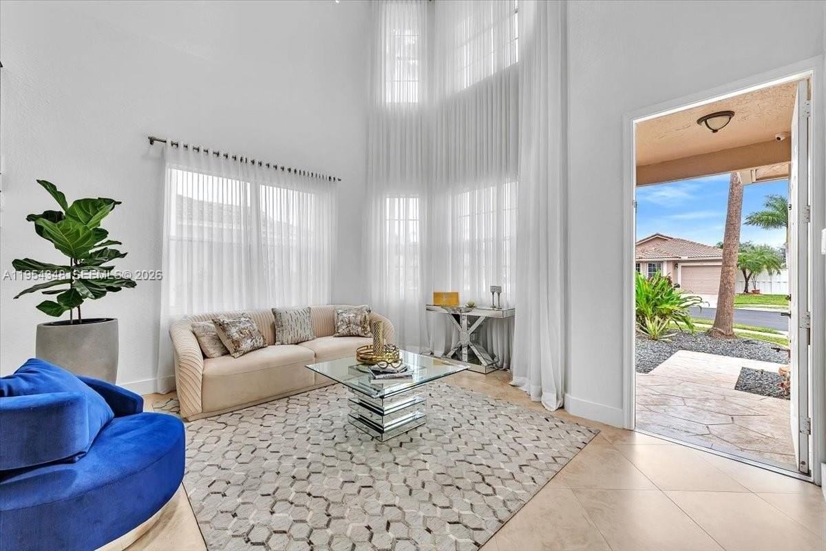 773 Sw 120th Ave #0 - Photo 5 of 50