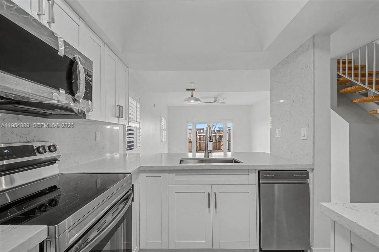 6560 Sw 138th Ct #801 - Photo 2 of 26