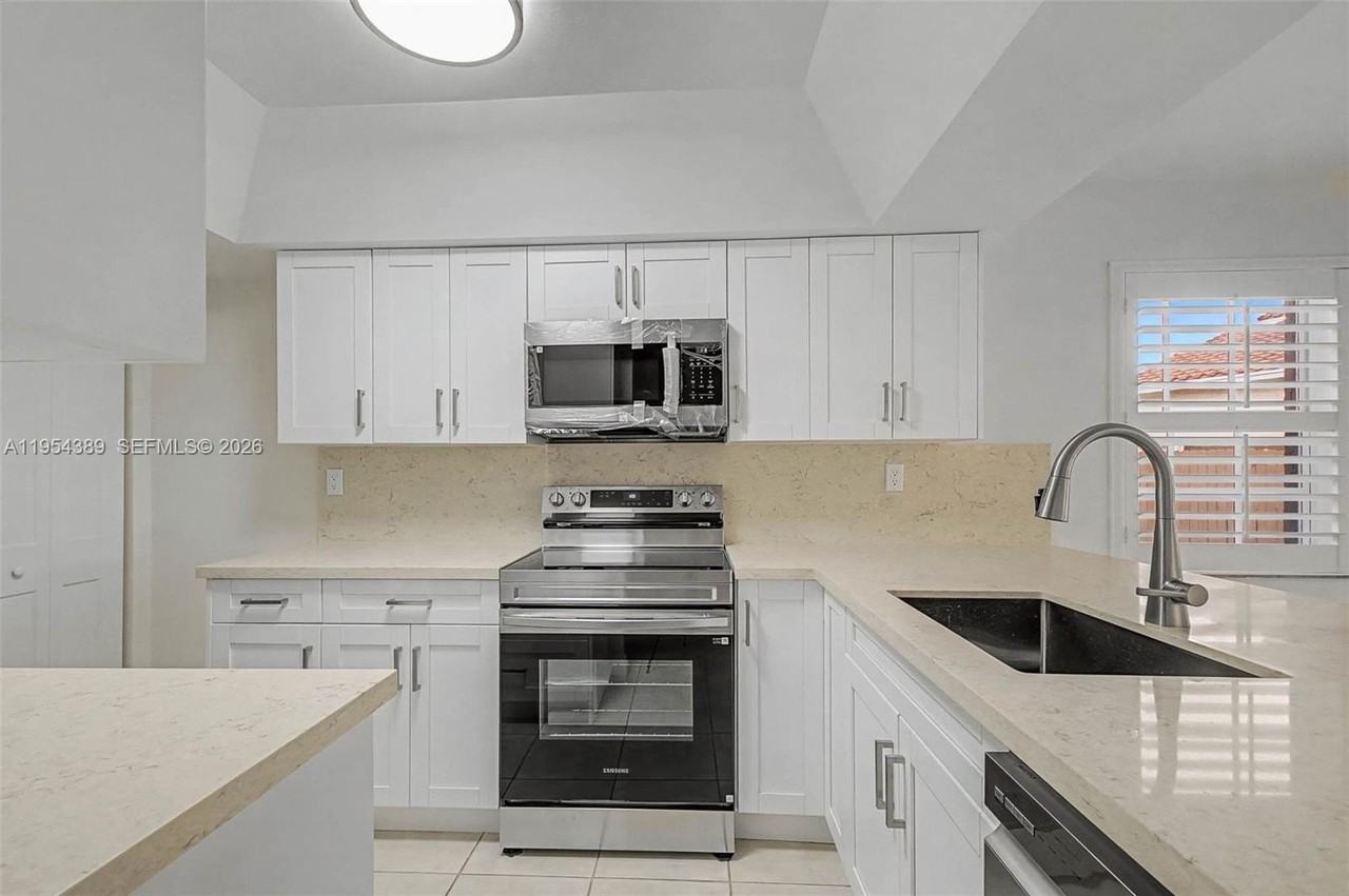 6560 Sw 138th Ct #801 - Photo 3 of 26