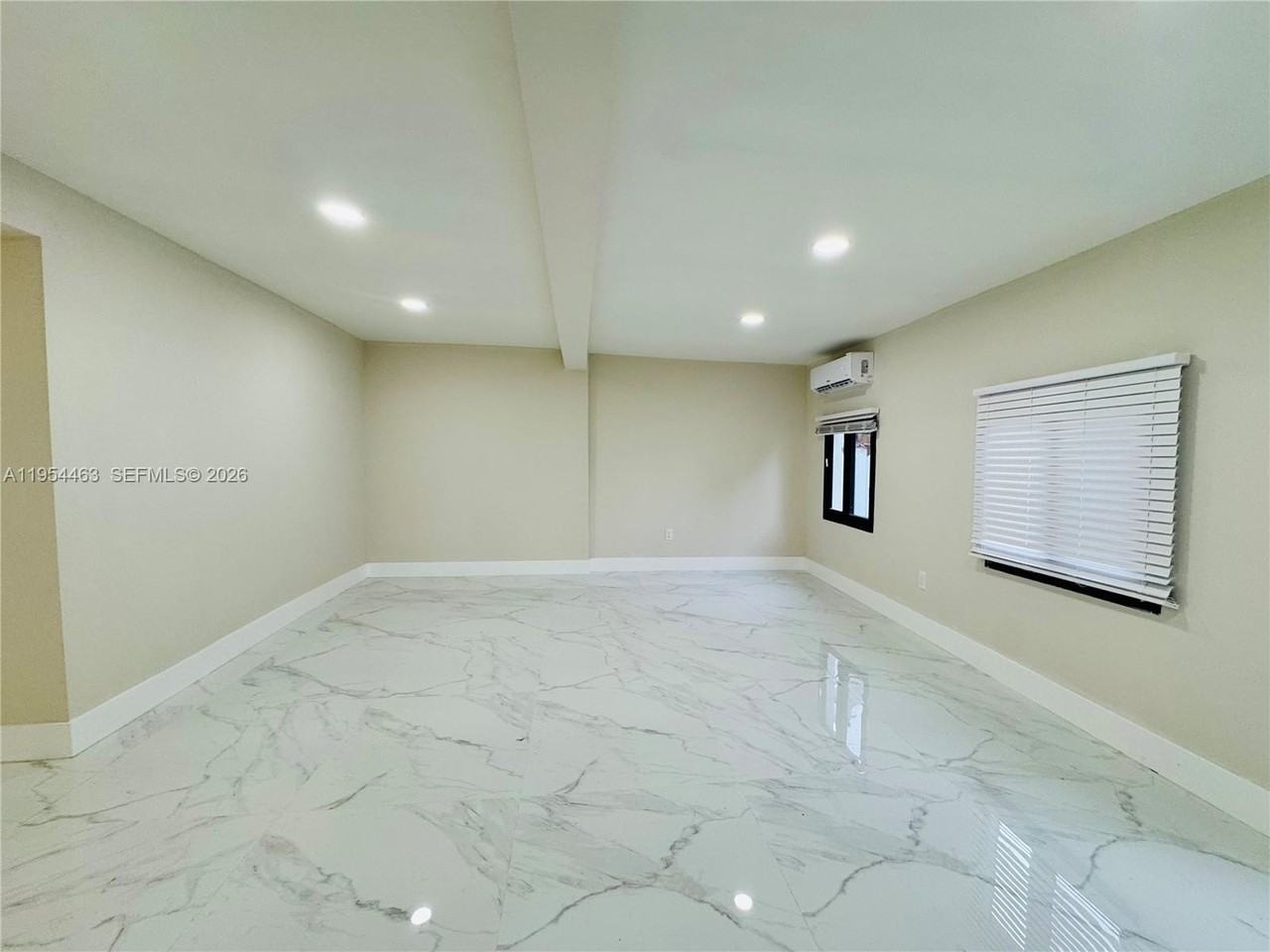 7943 Nw 6th Ave #2 - Photo 5 of 13