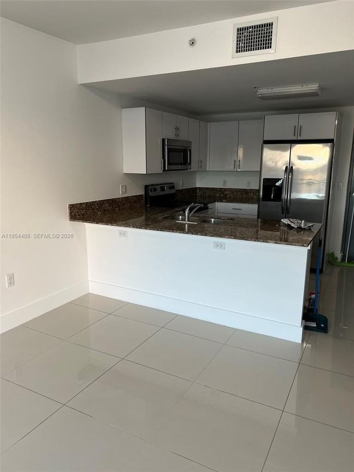 2300 Nw 7th St #308 - Photo 7 of 15