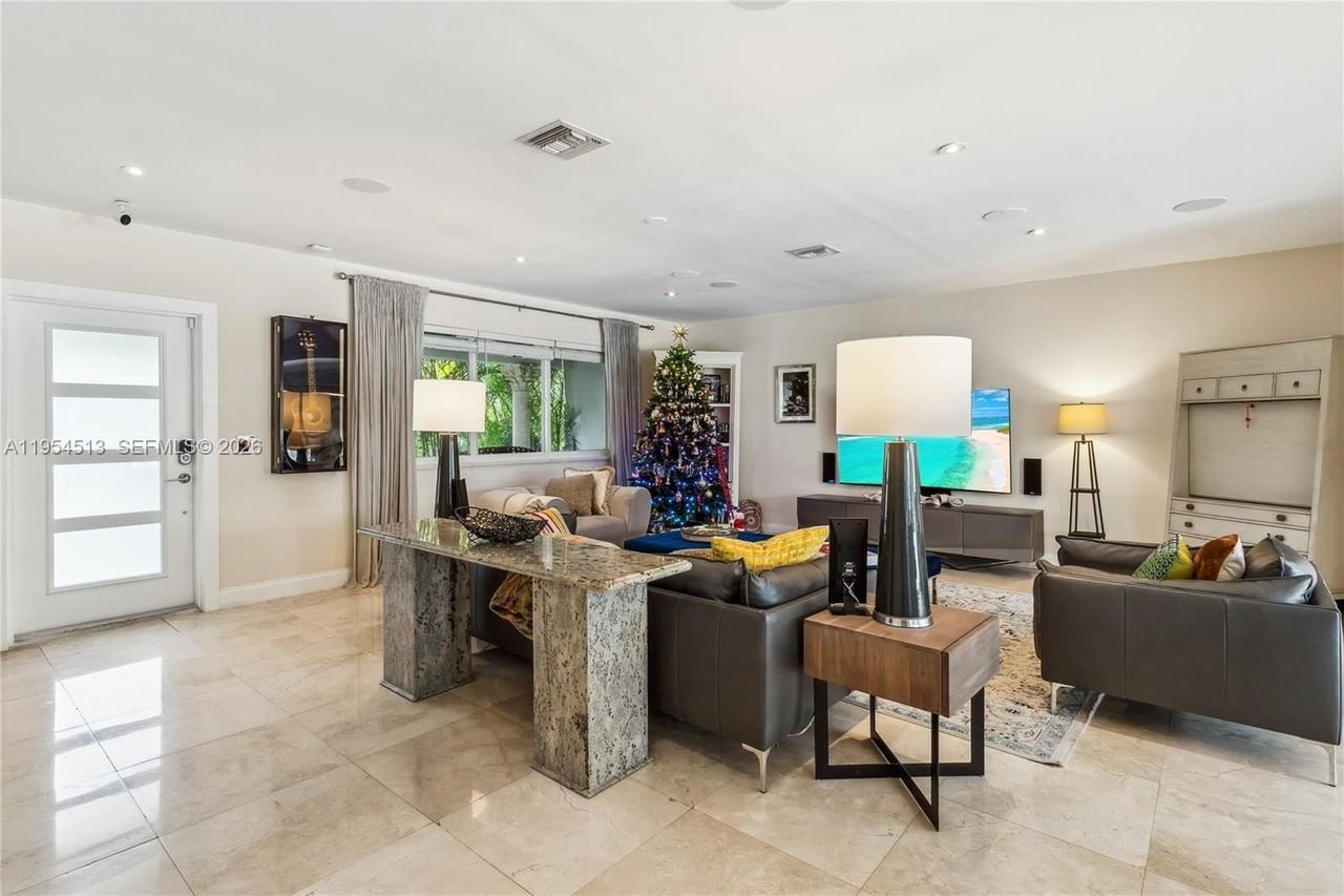 13801 S Biscayne River Rd #13801 - Photo 6 of 37