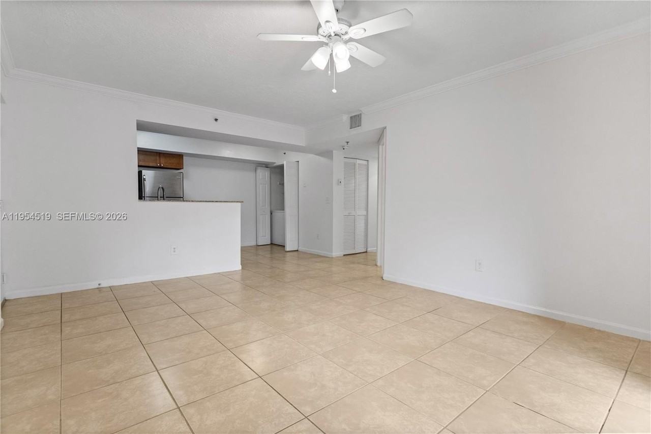 5520 Nw 61st St #202 - Photo 2 of 12