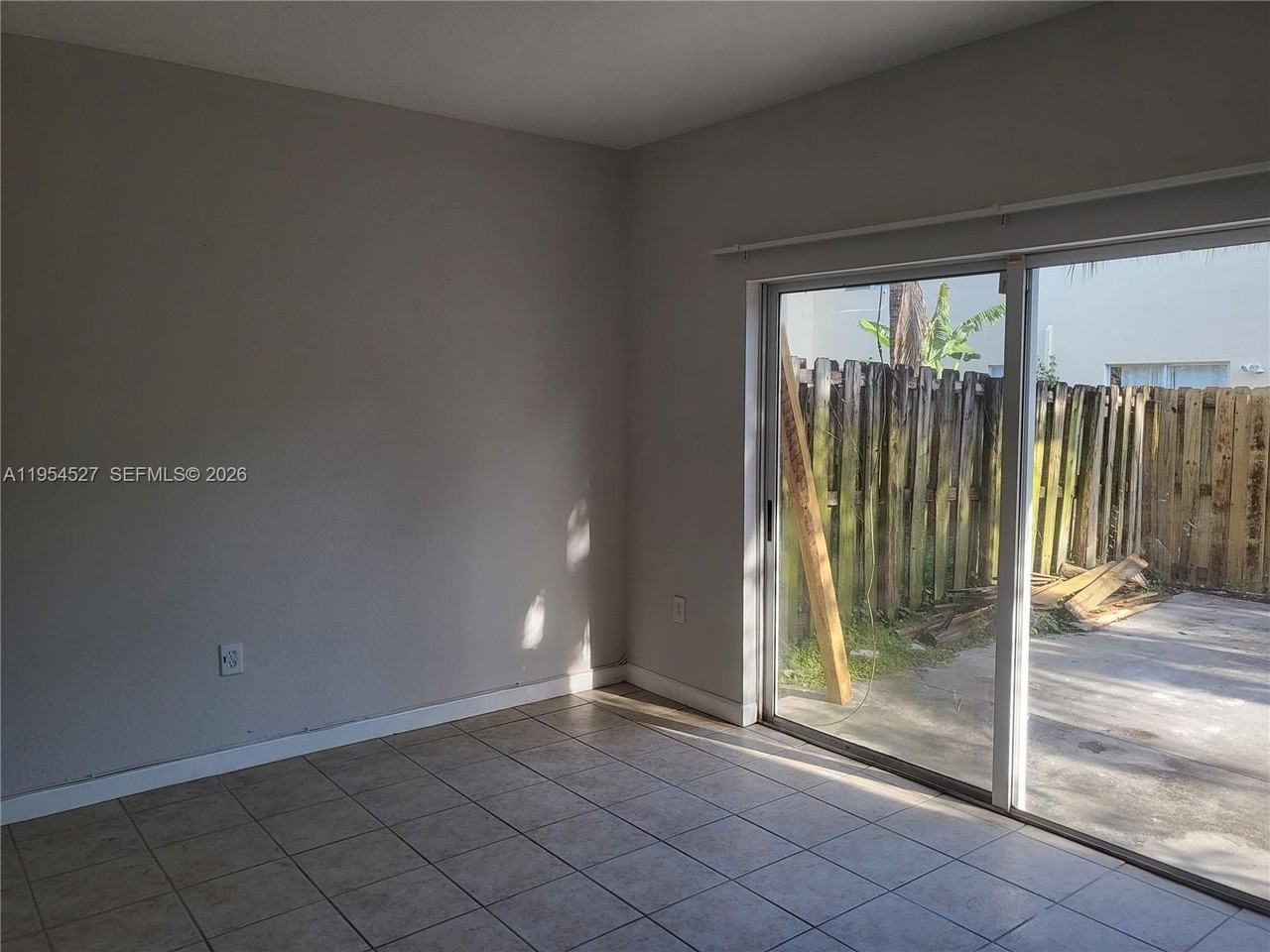 4125 Ne 24th Dr #4125 - Photo 4 of 12