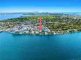 featured image of 1930 Bay Dr Second Level Un #1